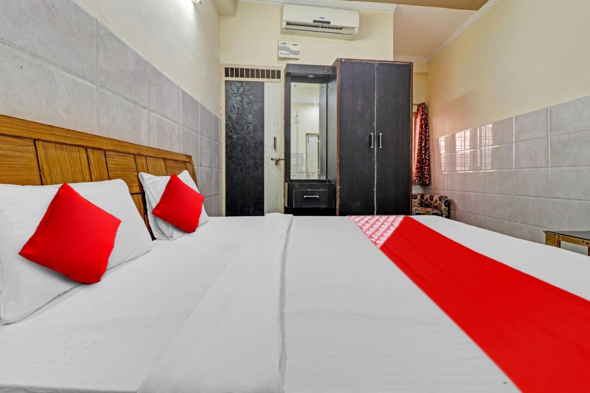 Hotel O Vishal Paradise Dehradun Eksteriør billede